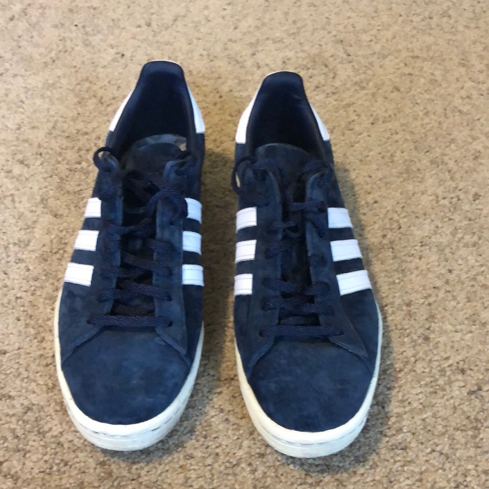 Adidas Classic